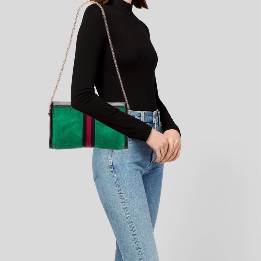 Authentic Gucci Green and Black Purse Perfect Saint Patty’s day addition 🍀 - Picture 5 of 8